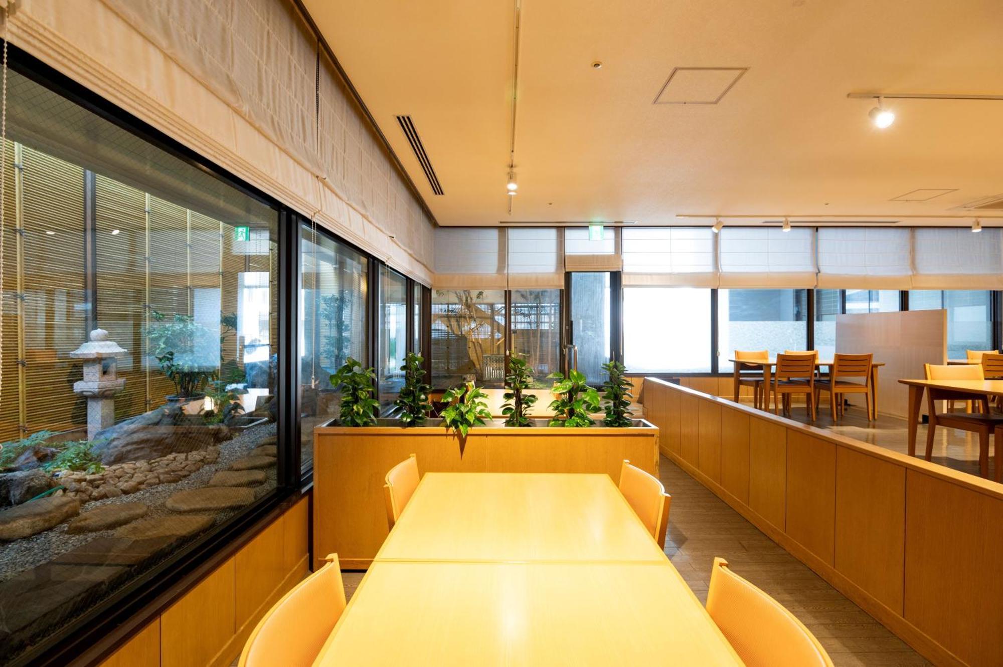 Onomichi Kokusai Hotel Bagian luar foto